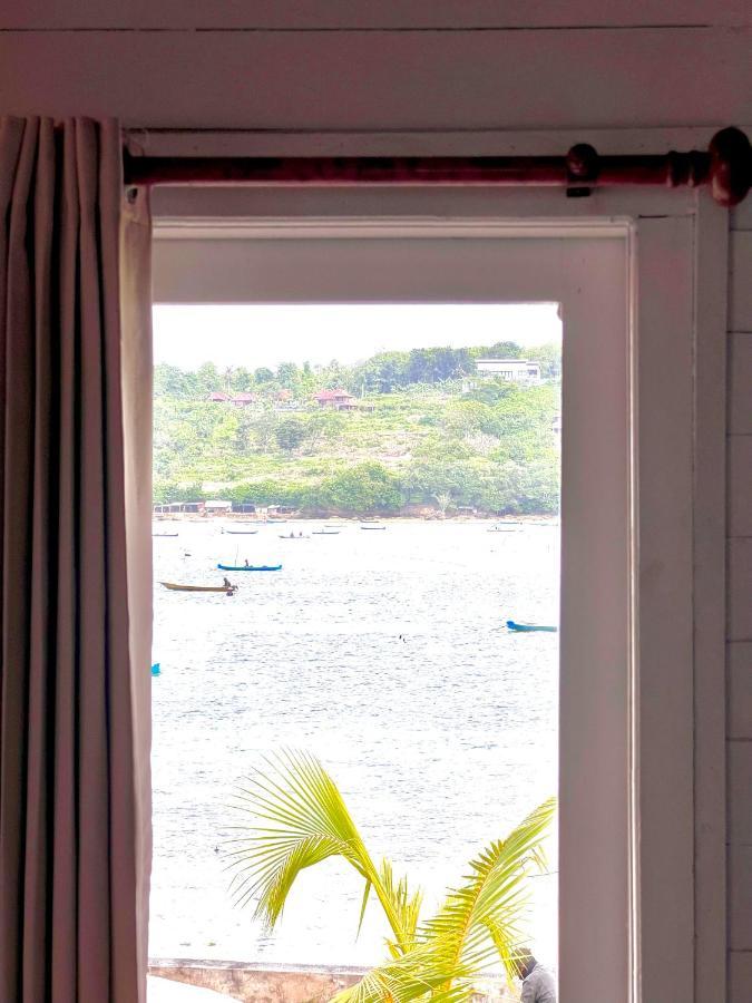 Mista Ceningan'S Beach Bungalows Previously The Kubu 221 Lembongan Zewnętrze zdjęcie