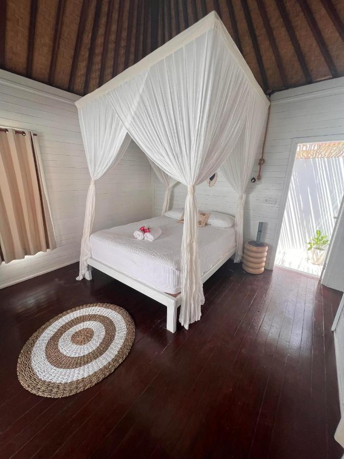 Mista Ceningan'S Beach Bungalows Previously The Kubu 221 Lembongan Zewnętrze zdjęcie